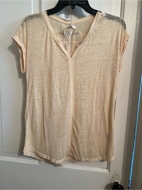 Maurices Cream Short-Sleeve V-Notch Tee with Faded Gray Shoulders